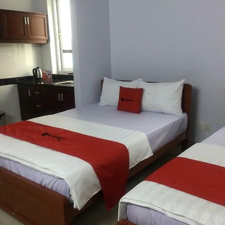Reddoorz Near Hoa Lu Stadium Hô Chi Minh-Ville Extérieur photo
