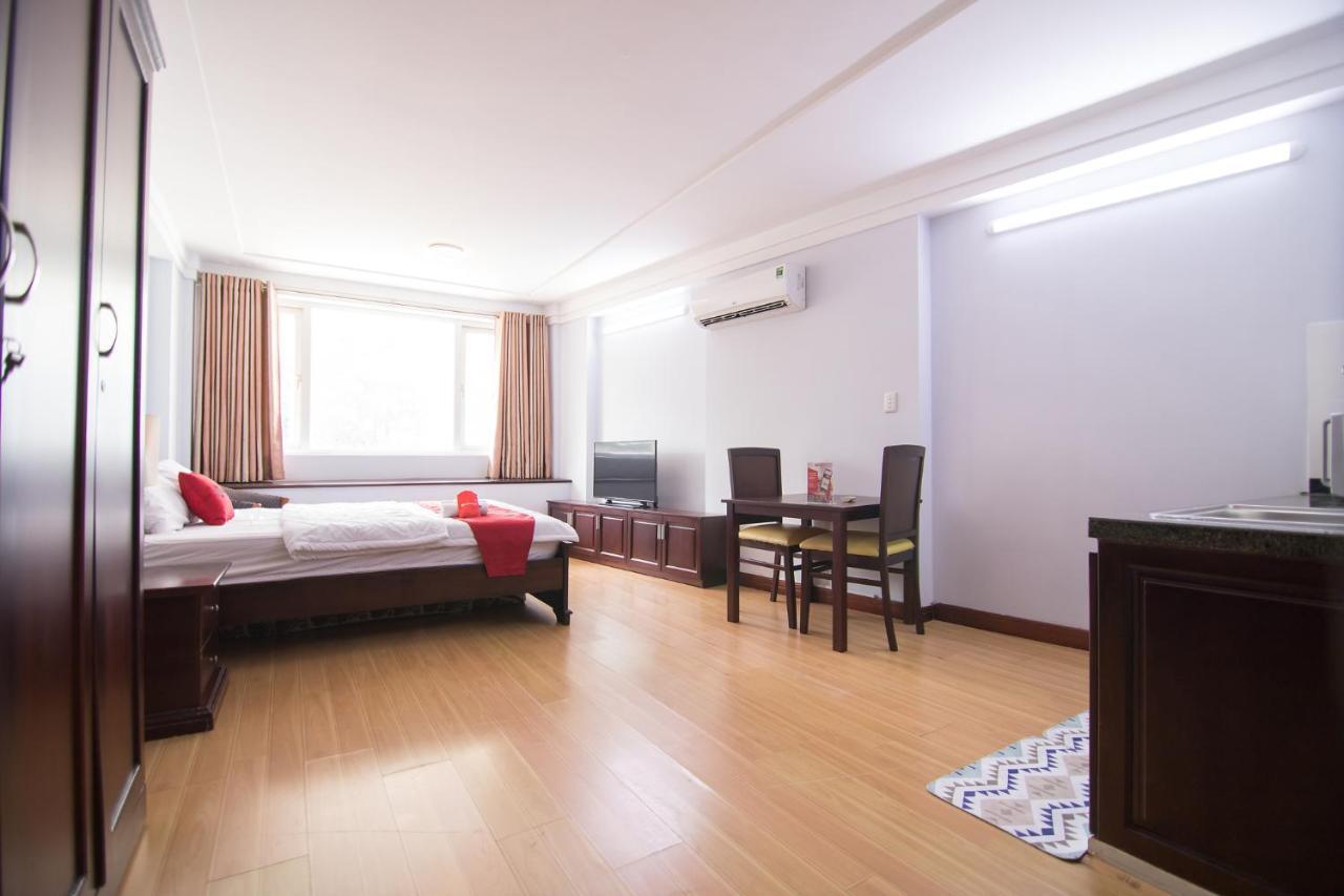 Reddoorz Near Hoa Lu Stadium Hô Chi Minh-Ville Extérieur photo